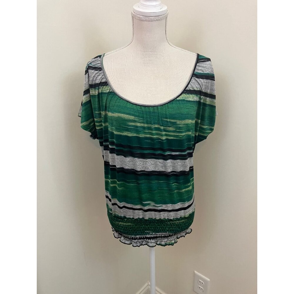 Lavish Green Gray Black Short Sleeve Top Size Medium
